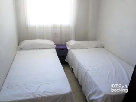 Duplex au Centre de Salou avec Piscine, Proche Plage et Commodités - Photo 12