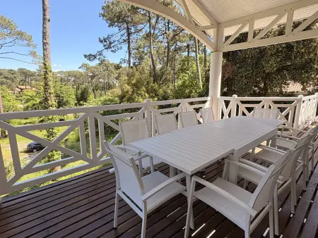 Spacieuse villa familiale avec terrasses à 500m du Bassin - Photo 9