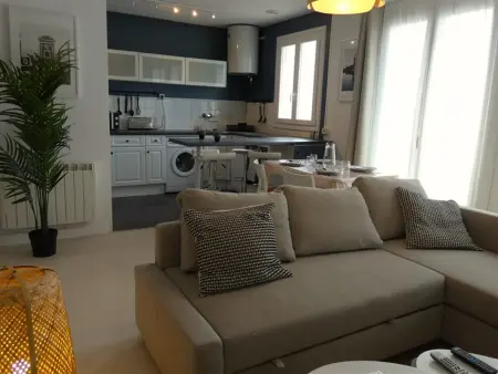 Superbe appartement moderne avec WiFi, proche plage et commerces - Photo 15