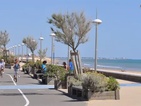 Superbe appartement moderne avec WiFi, proche plage et commerces - Photo 21