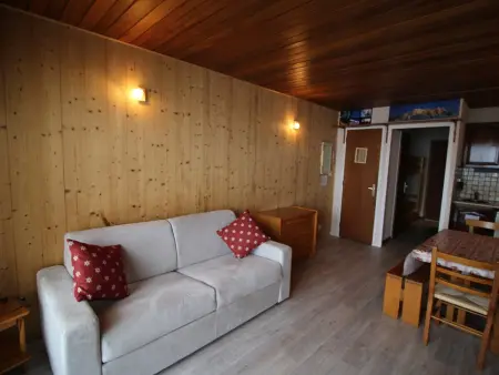 Studio cabine rénové au pied des pistes, balcon, parking – Auris en Oisans - Photo 2