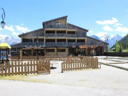 Studio cabine rénové au pied des pistes, balcon, parking – Auris en Oisans - Photo 13