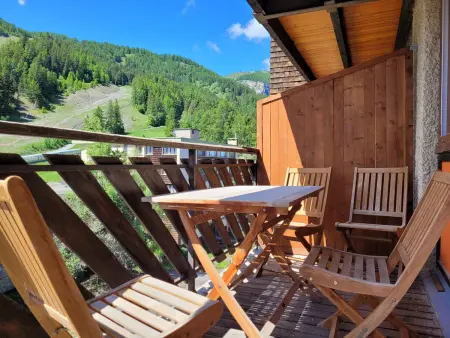 Appartement rénové, 2 chambres, balcon, proche pistes, à Pra Loup - Photo 5