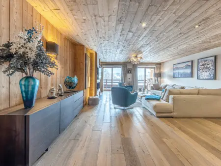 Appartement de luxe avec cheminée, balcon et services inclus, au pied de la forêt de Bellevarde - Photo 3