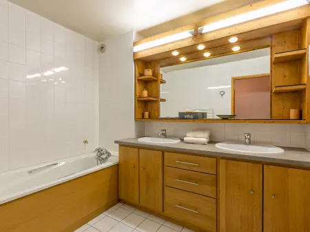 Chalet de luxe avec sauna, cheminée et WiFi à Val-d'Isère - Photo 13