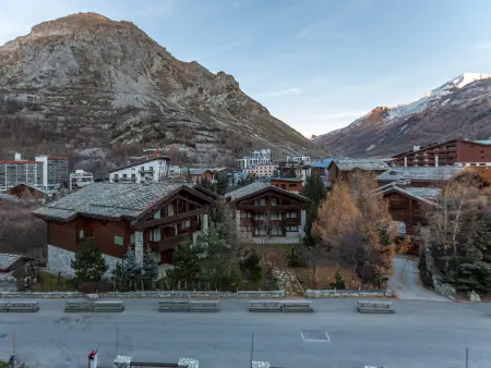 Appartement spacieux pour 6, proche pistes et centre aquasportif à Val-d'Isère - Photo 11