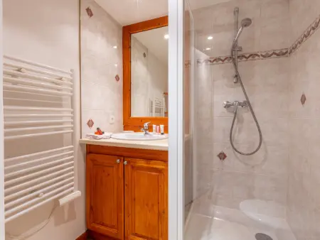 Duplex cosy à Val-d'Isère avec wifi et parking, animaux admis - Photo 8