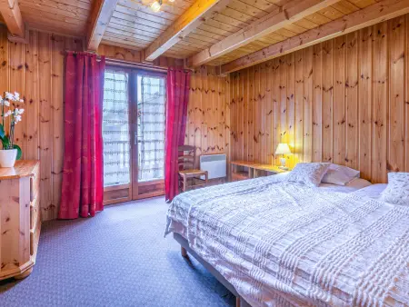 Duplex montagnard rustique avec cheminée, au vieux village de Val-d'Isère, au pied des pistes - Photo 10