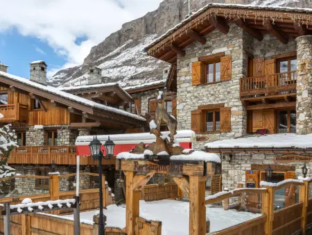 Duplex montagnard rustique avec cheminée, au vieux village de Val-d'Isère, au pied des pistes - Photo 16