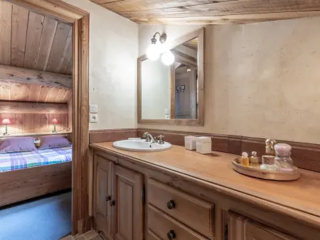 Charmant Duplex Montagnard, 4 Pièces + Alcôve, Proche des Pistes à Val-d'Isère - Photo 9