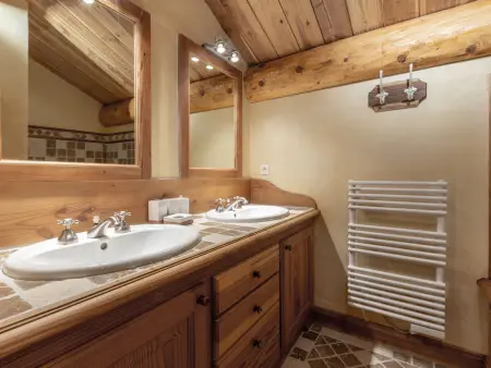 Charmant Duplex Montagnard, 4 Pièces + Alcôve, Proche des Pistes à Val-d'Isère - Photo 13