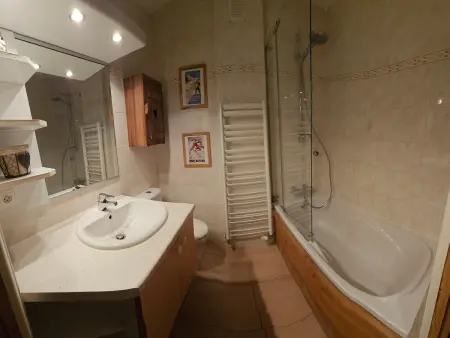 Appartement de qualité 4 chambres avec balcon et garage, La Clusaz (BED144) - Photo 9