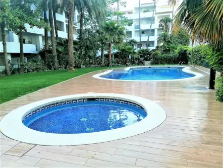 R.Marin Apartamento moderno para 4  Roses, Appartement 4 personnes à Roses - Photo 1