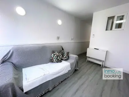 Appartement climatisé, piscine et proche plage, idéal pour familles - Photo 4