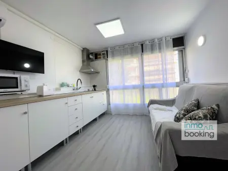 Appartement climatisé, piscine et proche plage, idéal pour familles - Photo 6