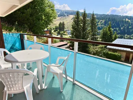 Grand studio rénové, 4 pers, animaux admis, Appartement 4 personnes à Chamrousse - Photo 8