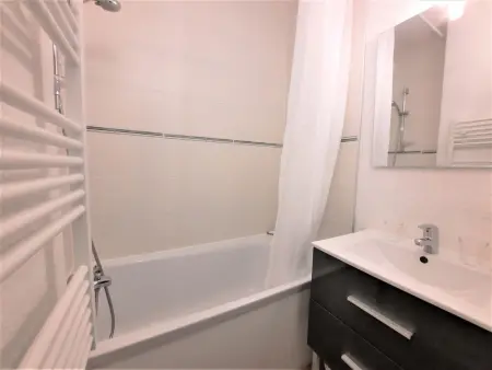 Appartement économique 4 pers aux Menuires, 2 pièces, balcon, casier à skis - Photo 5
