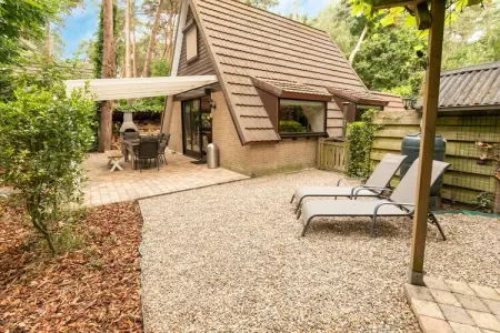 Ut Huuske, Retraite de jardin confortable à Lanaken - Photo 7