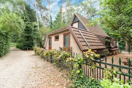 Ut Huuske, Retraite de jardin confortable à Lanaken - Photo 38