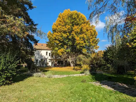 Maison rénovée avec piscine, parc arboré et proche de la gare à Chamalières-sur-Loire - Photo 3