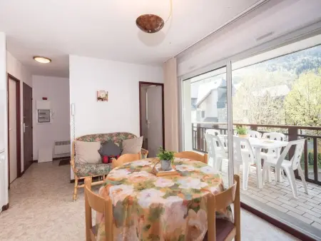 Appartement ensoleillé 4 pers, proche thermes et télécabine, avec balcon et parking, Saint-Lary-Soulan - Photo 2