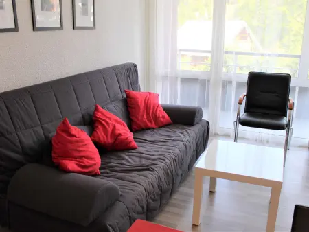 Appartement idéal pour 4 à Vars, proche pistes et commerces, parking inclus - Photo 2