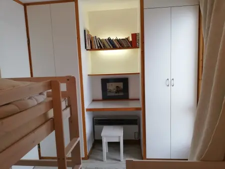 Appartement skis aux pieds, terrasse ensoleillée, animaux admis, 6 personnes - Photo 10