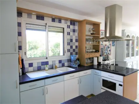 Maison 5 pièces pour 12 pers avec jardin, proche mer, WiFi - Photo 9