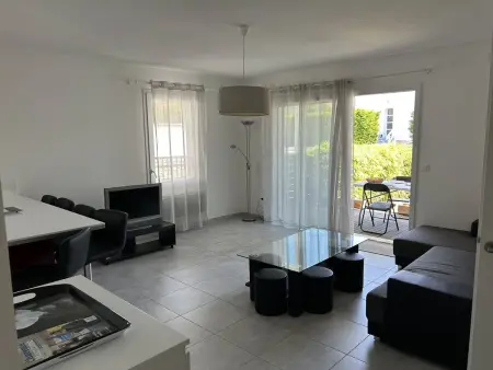 Appartement T3 cosy avec jardin à deux pas du centre de Meschers, garage et animaux admis - Photo 2