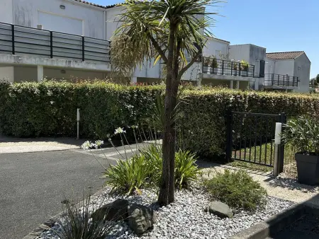 Appartement T3 cosy avec jardin à deux pas du centre de Meschers, garage et animaux admis - Photo 19