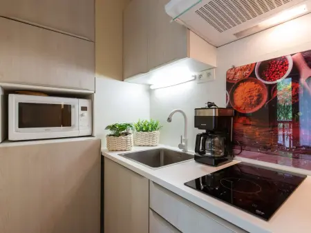 Studio 4 pers à Saint Lary avec Wifi gratuit, balcon sud, jacuzzi, salle de gym, sauna et parking - Photo 1