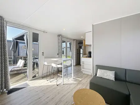 Mobil-home Grand Confort à Jullouville - Plage, Piscine Chauffée, Fitness et Parking - Photo 2