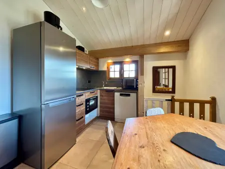 Chalet rénové avec vue Mont Charvin et WiFi, Chalet 4 personnes à Crest Voland - Photo 10