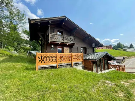 Chalet rénové avec vue Mont Charvin et WiFi, Chalet 4 personnes à Crest Voland - Photo 11