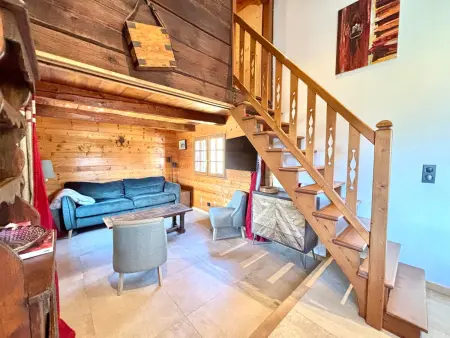 Chalet rénové avec vue Mont Charvin et WiFi, Chalet 4 personnes à Crest Voland - Photo 12