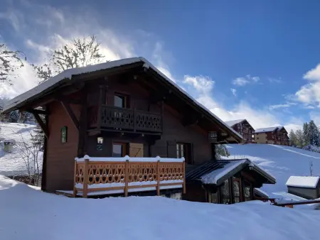 Chalet rénové avec vue Mont Charvin et WiFi, Chalet 4 personnes à Crest Voland - Photo 21