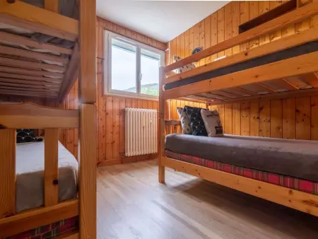 Appartement proche centre Saint-Lary, balcon sud, 7-8 pers, parking - Photo 5