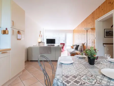Appartement proche centre Saint-Lary, balcon sud, 7-8 pers, parking - Photo 7