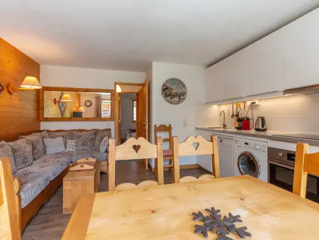 Appartement confortable aux pieds des pistes avec parking à Val-d'Isère - Photo 2