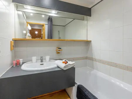 Appartement confortable aux pieds des pistes avec parking à Val-d'Isère - Photo 8