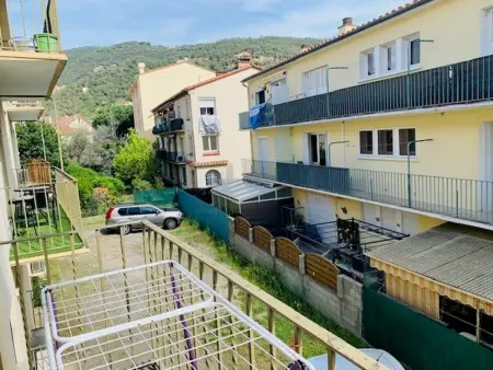 Charmant F2 en centre-ville avec parking, balcon et équipements modernes - Photo 17