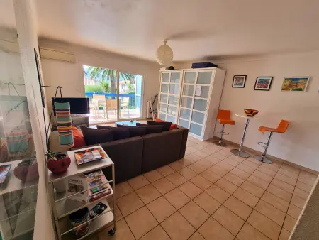 Appartement avec terrasse, piscine chauffée et parking à Collioure - Photo 4