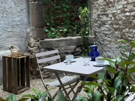 Charmant Studio en Centre Historique avec Terrasse Privée et Tout Confort - Photo 10
