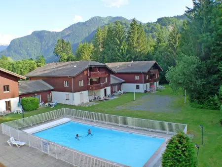 Appartement mansardé 2 pièces avec piscine et wifi - Photo 2