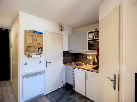 Studio cabine 4 pers, ski aux pieds, Les Bruyères - Photo 12