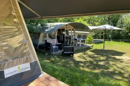Camping Le Clou 1, Lodge en Dordogne avec vue - Photo 18