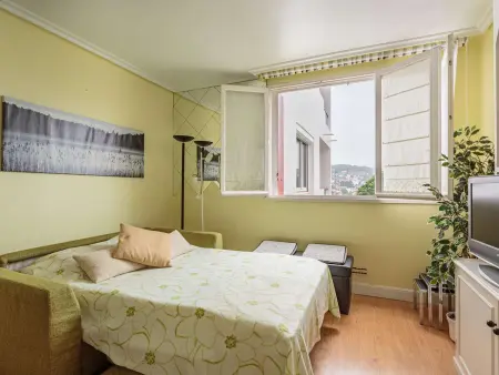 Studio central à Hendaye avec parking, proche commerces et plage - Photo 4