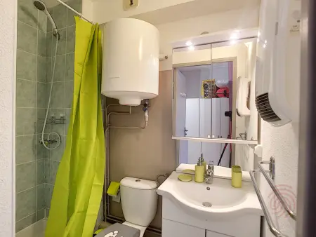 Studio avec balcon - Wifi et animaux acceptés, Appartement 2 personnes à Lamalou les Bains - Photo 8