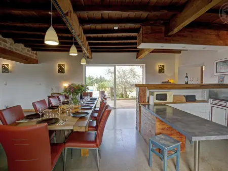 Spacieux gîte en campagne avec piscine et spa, Gite 10 personnes à Néronde - Photo 5