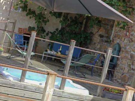 Spacieux gîte en campagne avec piscine et spa, Gite 10 personnes à Néronde - Photo 33
